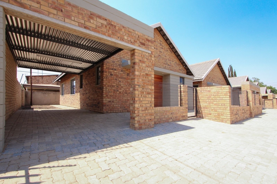 3 Bedroom Property for Sale in Die Bult North West